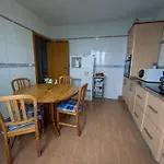 דירה Moderno Con Terraza Y Chimenea, Vistas Al Mar, 6 Personas, Saude Doce *