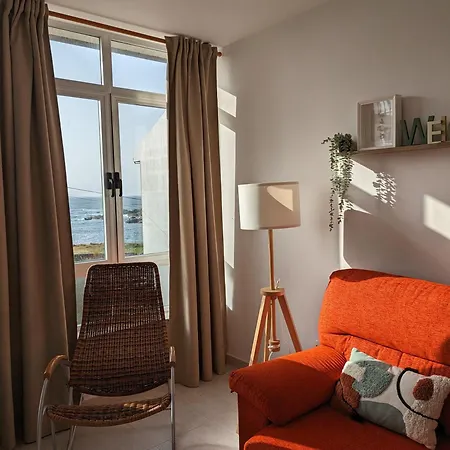 Appartement Moderno Con Terraza Y Chimenea, Vistas Al Mar, 6 Personas, Saude Doce
