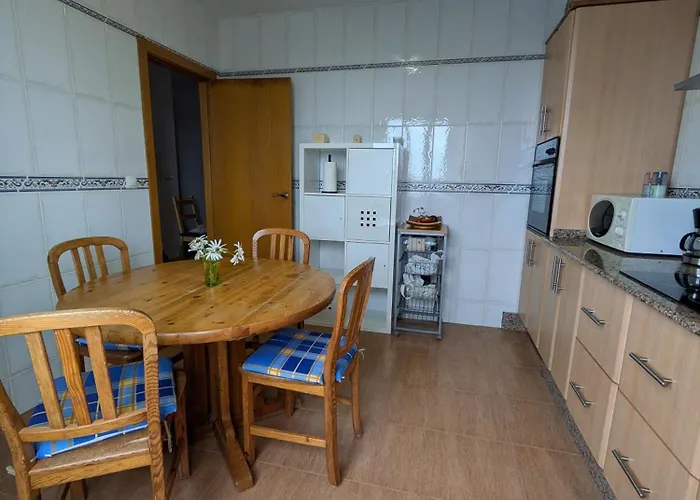 Apartman Moderno Con Terraza Y Chimenea, Vistas Al Mar, 6 Personas, Saude Doce *