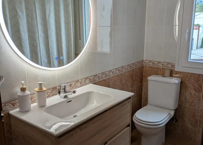 Moderno Con Terraza Y Chimenea, Vistas Al Mar, 6 Personas, Saude Doce * Muxia